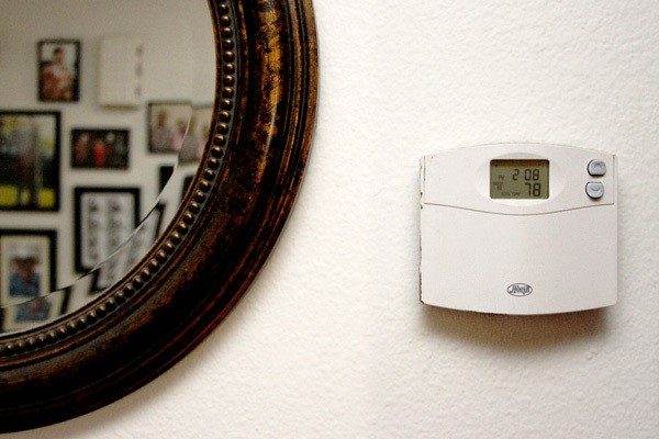https://www.houselogic.com/home-advice/heating-cooling/ways-to-save-money-on-bills/
