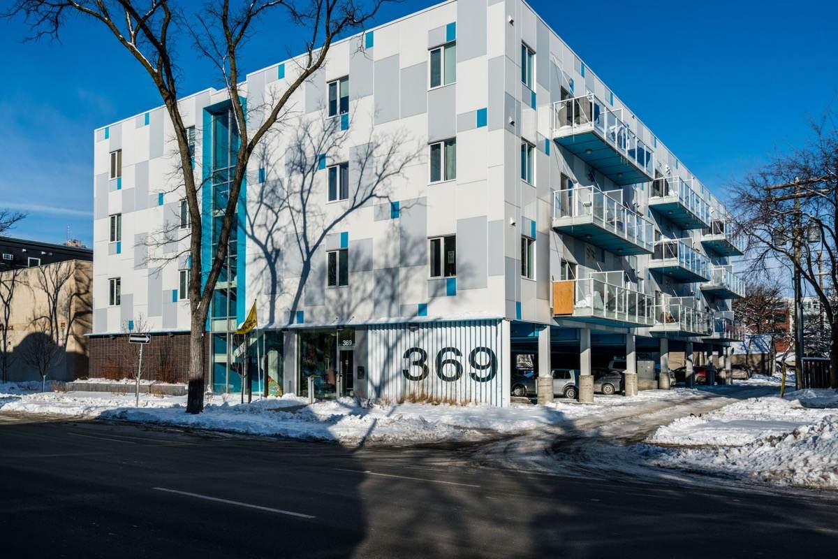 https://blog.winnipeghomefinder.com/buying-a-condo-in-winnipeg-condo-fees-vs-house-expenses/