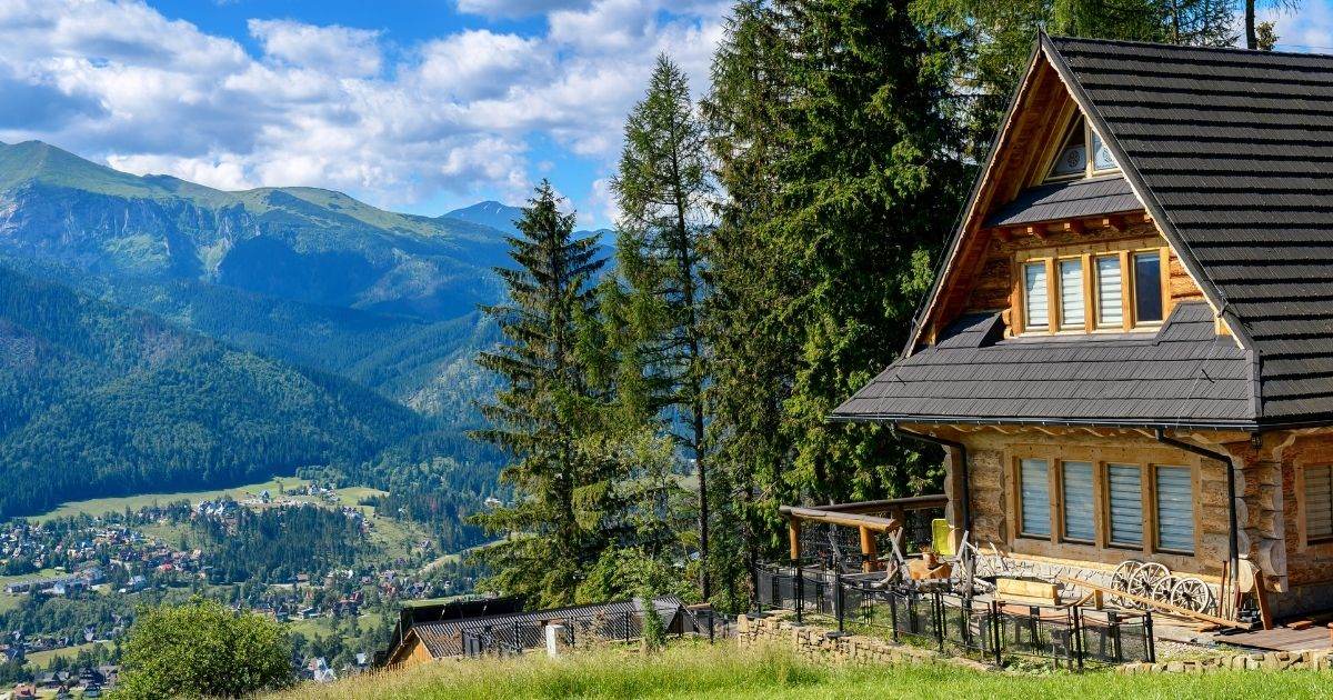 Factors To Consider Before Buying Mountain Property