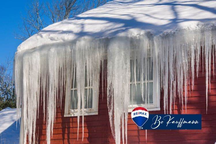 Common Roofing Mistakes Homeowners Should Avoid Real Estate Times common roofing mistakes Common Roofing Mistakes Homeowners Should Avoid common roofing mistakes