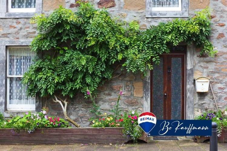 Types Of Apartments Real Estate Times types of apartments Garden apartment